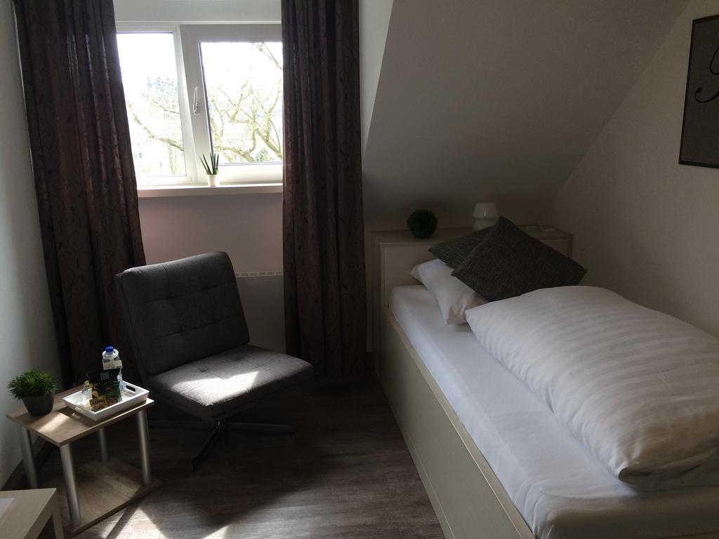 Hotel Und Apartment Garni Eurode Live Herzogenrath Exterior photo